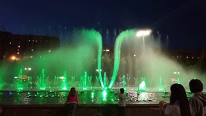 Поющий фонтан Усть-Каменогорск.