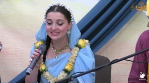 "Танец павлинов". Кавер на песню об играх Радхи и Кришны от творческой группы "Хамсадута" (Литва)