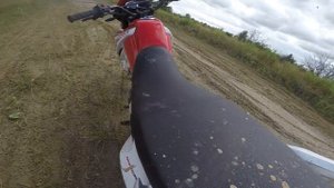 Отработка поворотов на мотоцикле ENDURO 250, STUNT на мото, создаю свою кроссовую трассу!!!