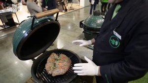 Большой гриль Big Green Egg