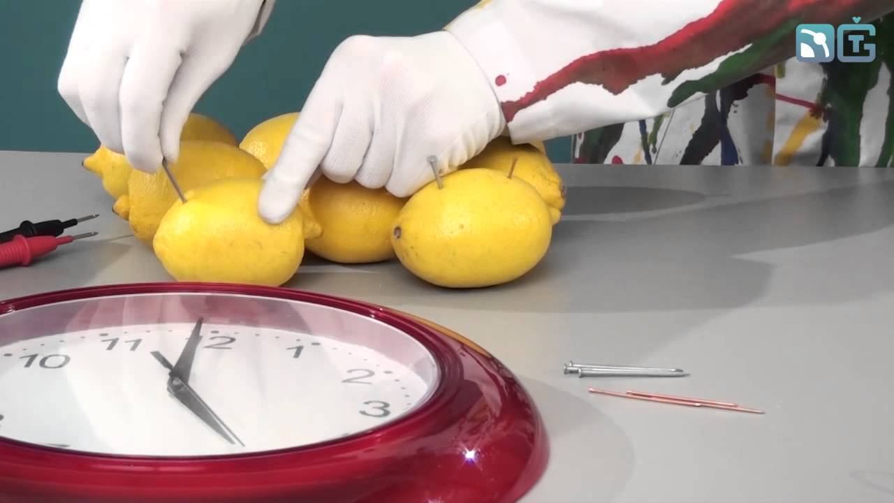 Батарейка из лимонов - опыт из третьей книги "Простая наука" смотреть онлайн