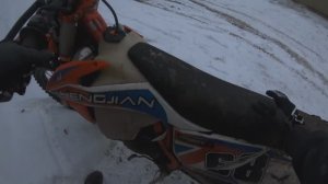 На эндуро по первому снегу