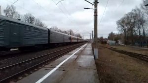 ЧС4Т - 446 с фирменным поездом 022 "Полярная стрела" Москва - Лабытнанги