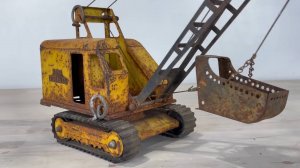 Fast restore #8 Реставрация старого игрушечного экскаватора.