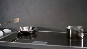 Discover the Gaggenau full surface induction cooktop 400 series