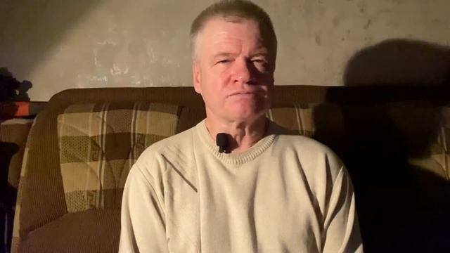 Авторское стихотворение «Подари поцелуй» смотреть онлайн