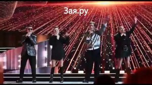 Александр Буйнов поет с внуками