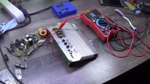 Активный сабвуфер Fli и ремонтный конденсатор