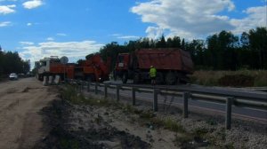 Грузовой эвакуатор. Поднимаем опрокинувшиеся самосвал.