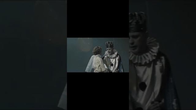 Погружение в трогательную сказку Антуана Экзюпери о "Маленьком принце" #книги #маленькийпринц #Сент