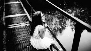 Mazzy Star - Look on down from the bridge (перевод на русский)