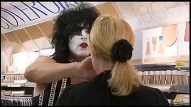 Что было бы, если бы KISS работали в магазине смотреть онлайн