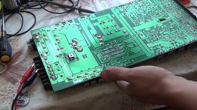 Усилитель Power Acoustik OV2-820 Не включается и пахнет гарью смотреть онлайн