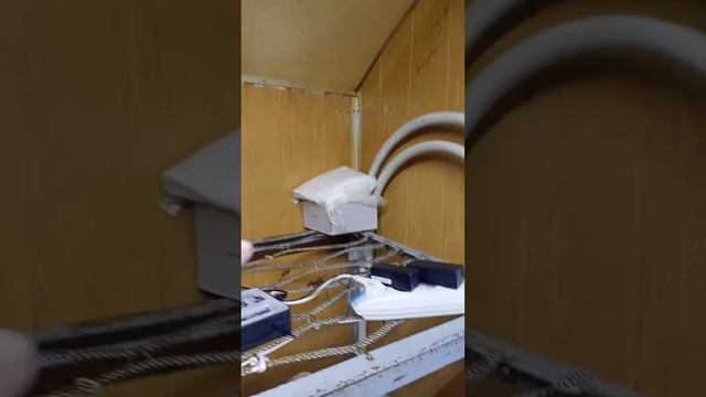 А вот они - условия на вахте. И среда тоже. :) Для развития теории Маркса.