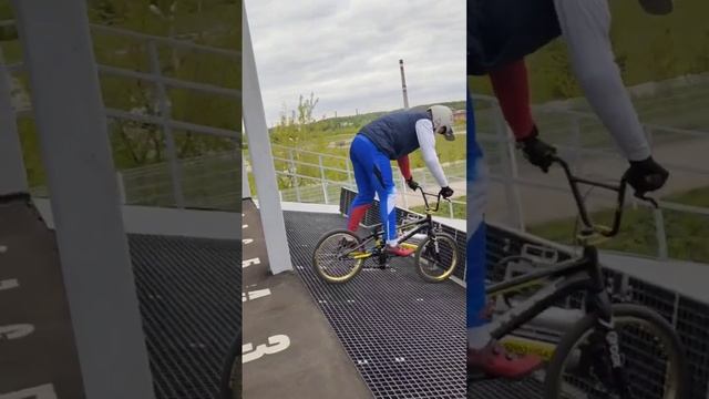 Софья. Суперкросс. 8 метров.
