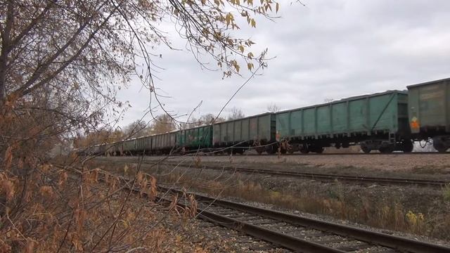 Тепловоз 2ТЭ116У-0320 с грузовым поездом следует по перегону Ратат-Мелеуз смотреть онлайн