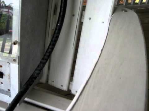 dammage description of the ballast box and hood смотреть онлайн