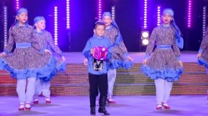 Хореографический коллектив «Серпантин» - Татарский танец «Бас бас эйдэ каты бас»