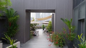 19699326-uhd_3840_2160_25fps