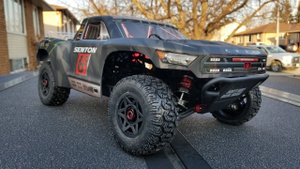 Arrma Senton 6S BLX V3 Unboxing