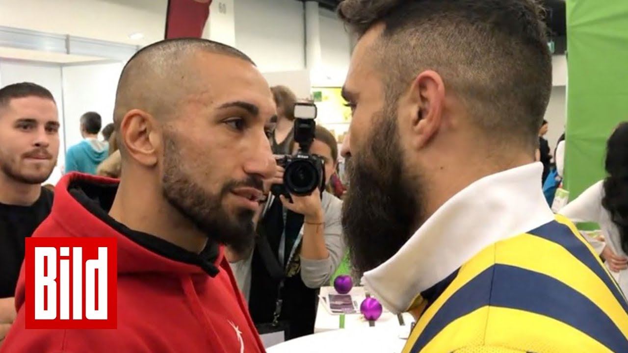 Boxer beefen sich ohne Grund auf der Vegan-Messe - Boxkampf kommt смотреть онлайн