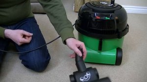 Numatic Harry HHR200 Pet Vacuum Cleaner with Hairobrush Unboxing & First Look
