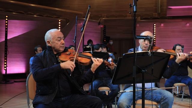 Й. Гайдн "Серенада" / На репетиции с Владимиром Теодоровичем смотреть онлайн