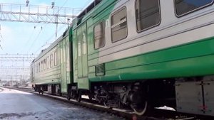Электропоезд ЭД4М-0453 "ЦППК" на маневрах