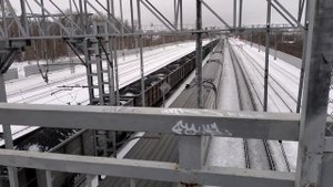 Электровоз ЧС7 с пассажирским поездом 079С/080С Адлер-Архангельск на ст.Полянки