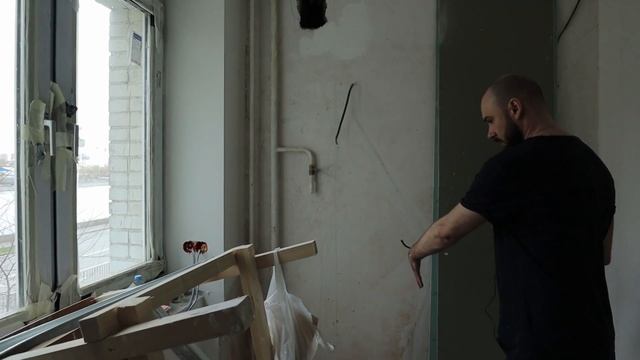 ПРАВИЛЬНОЕ РАЗМЕЩЕНИЕ ХОЛОДИЛЬНИКА В МАЛЕНЬКОЙ КУХНЕ | КАК СДЕЛАТЬ РЕМОНТ ПОД ПРОДАЖУ В КВАРТИРЕ Ч2