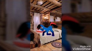 Пони страшилка Бабка на лавочке