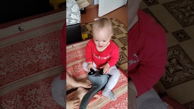#супернастуся #солнечныймалыш #синдромдауна #downsyndrom #ксюшкапушка #сестринскаялюбовь #игрысестер
