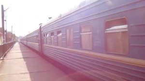 Электровоз ЧС2-432 с пассажирским поездом на перегоне Мерефа - Покотиловка