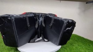 Велосумка-штаны на багажник. Цвет красный.