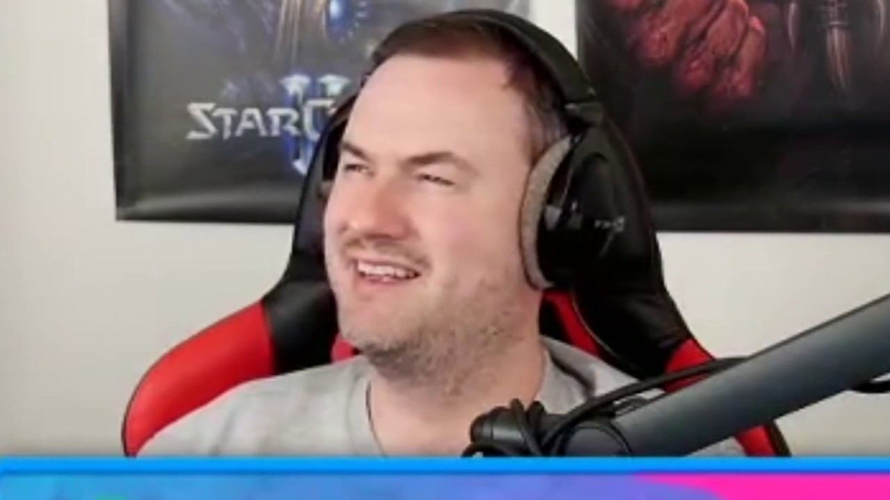 wife walks in on me explaining death stranding смотреть онлайн