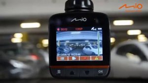 Обзор видеорегистратора Mio MiVue 388