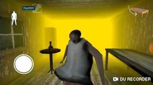 Гренни Танцует