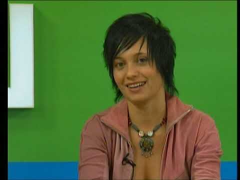 певица Мара - интервью...программа "Детали Красноярск" 18.11.2005 смотреть онлайн