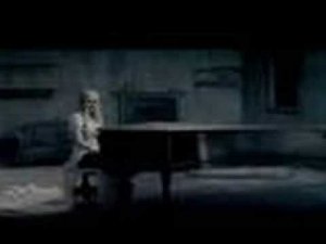 Avril Lavigne-When Your Gone (lyrics)