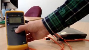 Fluke Networks NetTool Series 2 inline with 380mA  802.3at Type 2 WiFi Acess Point via PoE Adapter