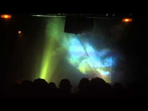 A PLACE TO BURY STRANGERS live in Lyon 140415 Marché Gare