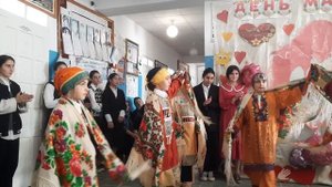 Танец для мам. Танцуют ученицы МКОУ "Бутринская СОШ им. Саидова М.Р"