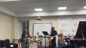 "Teens In Jazz" / D. Ellington, J. Tizol "Caravan"