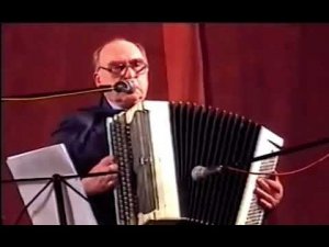 Увертюра к к/ф "Дети капитана гранта" на баяне. Отрывок, исп. Виктор Темнов