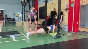 Разбор техники выполнения отжиманий Рекордсменки ГТО Анастасии Бызовой #гто #нормыгто #отжимания