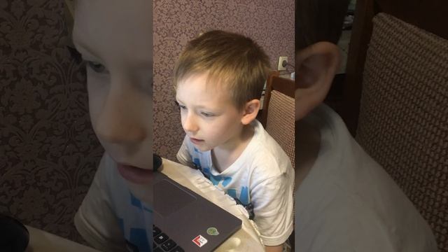 PRO Hello Nancy смотреть онлайн