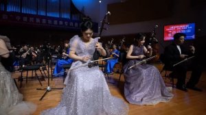 Хуан Хайхуай."Новая гонка" для китайской скрипки Эрху с оркестром.