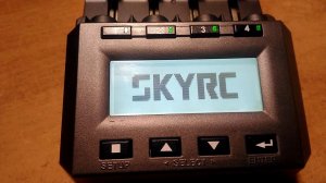 Зарядное устройство SKYRC MC3000