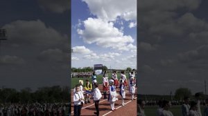 Гимны Республики Молдова и Гагаузии на праздновании Дня гагаузской письменности.