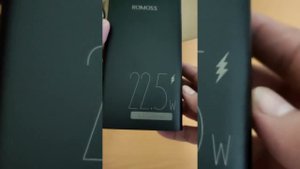 Unboxing Massive Romoss PEA40  40,000 mAh  Power Bank 22.5 Watts. 2- way Fast Charging.